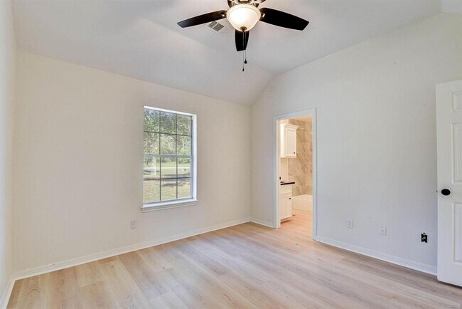 Building Photo - 10539 Fawn Mist Dr