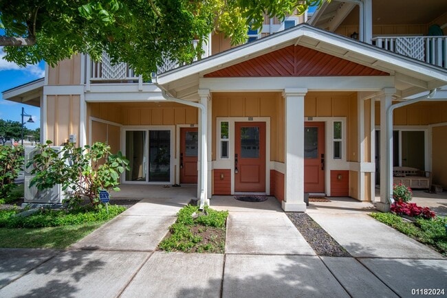 Primary Photo - 3bd/2.5ba condo with 2 assigned parking sp...