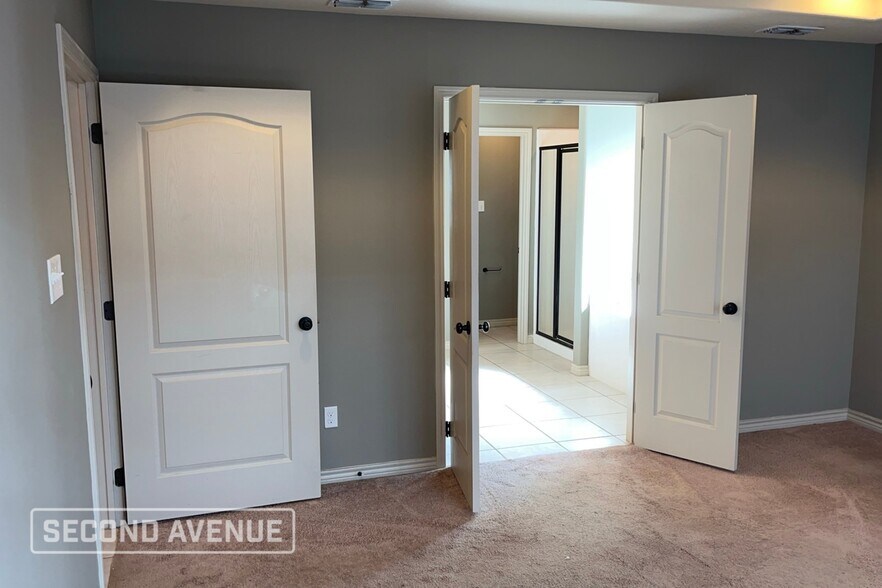 Building Photo - 7607 Aquamarine Dr