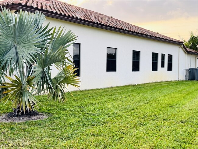 Building Photo - 5008 Salerno St