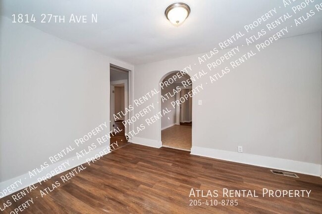 Building Photo - 1814 27th Ave N