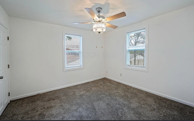 Building Photo - 28 S Wheatland Ave