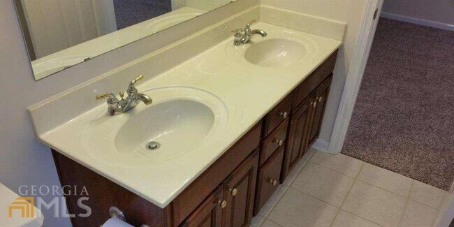 Building Photo - 2544 Niblick Way