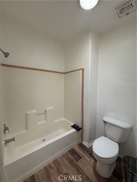 Building Photo - 1225 N Alessandro St