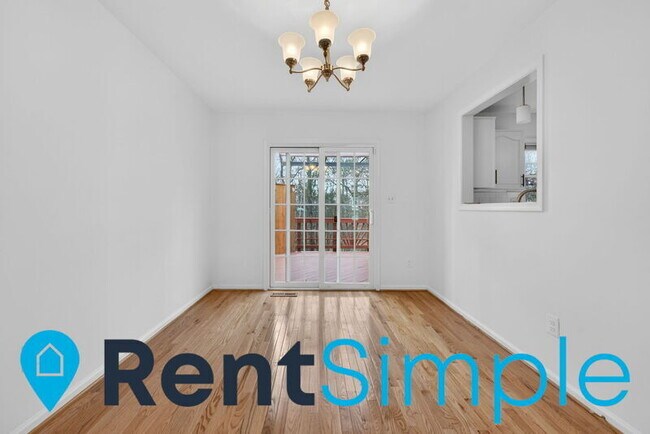 Building Photo - 13136 Ashnut Ln