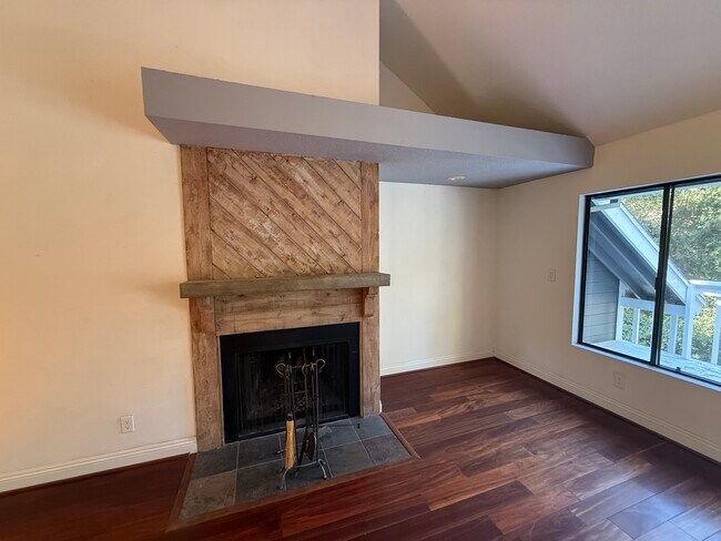 Living Room Wood Burning Fireplace - 4335 Morro Dr