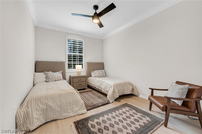 Building Photo - 12850 Carrington Cir