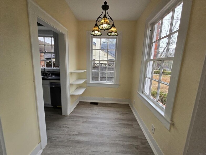 Building Photo - 1938 Gorgas St