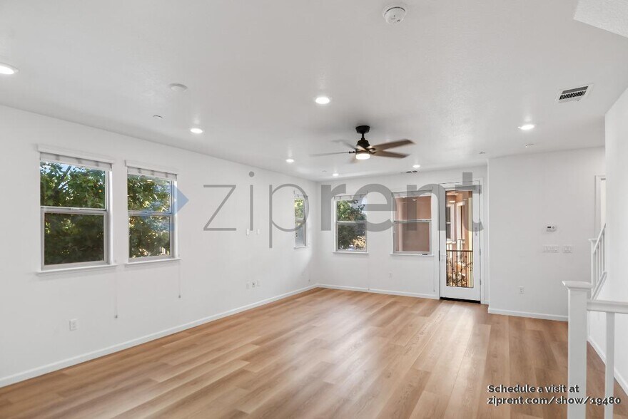 Building Photo - 291 Montalcino Cir