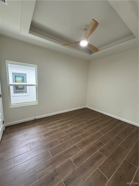 Building Photo - 13 S Woodland Dr