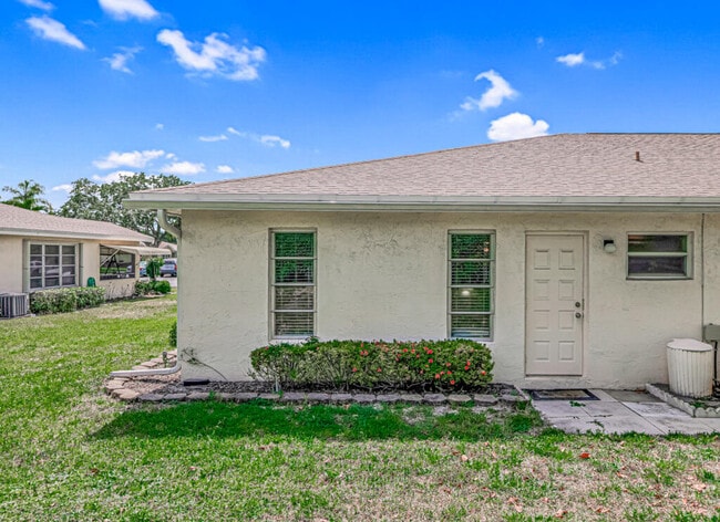 Building Photo - 5030 Lakefront Blvd