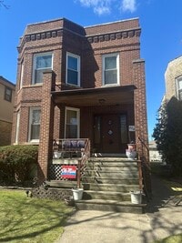 Building Photo - 4714 N Laramie Ave