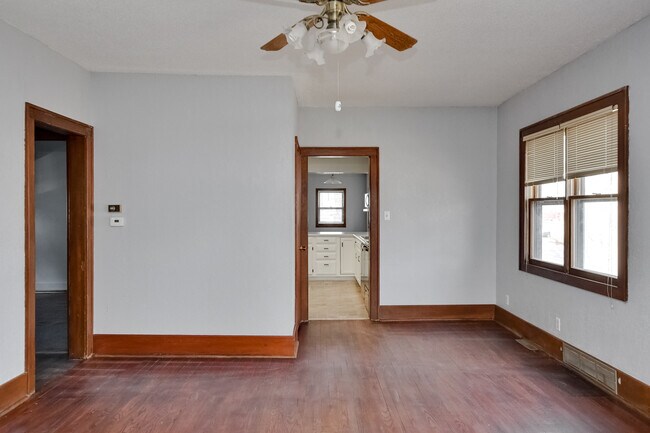 Building Photo - 2300 Avenue F