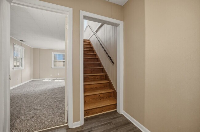 Building Photo - 3 BED, 1 BATH HOUSE FOR RENT IN CHESAPEAKE VA!