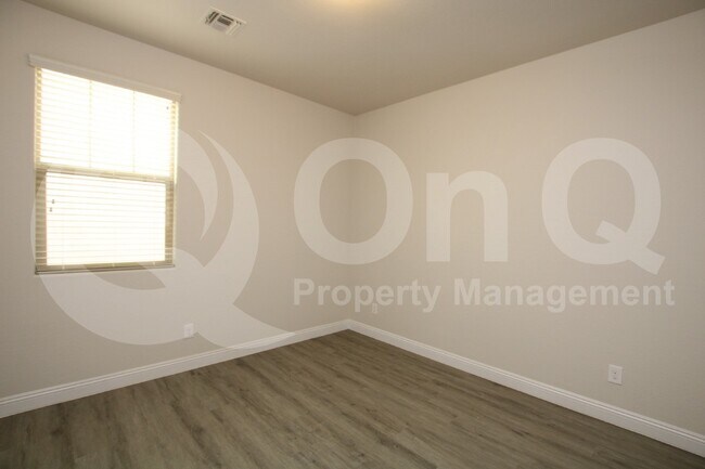Building Photo - 2679 N Riley Rd