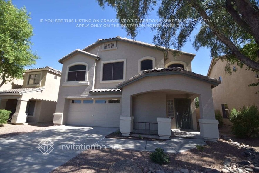 Primary Photo - 12541 W Reade Ave