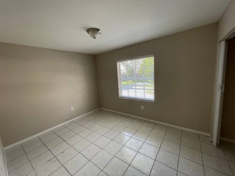 Building Photo - 9140 SW 169th Terrace