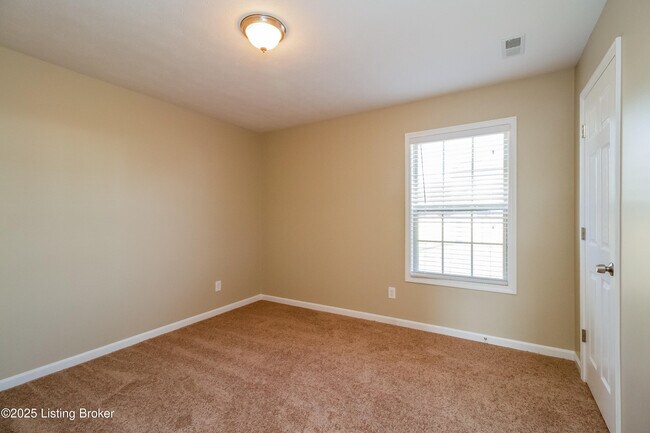 Building Photo - 9603 Long Rifle Ln