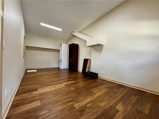 Building Photo - 1709 Rangewood Dr SW