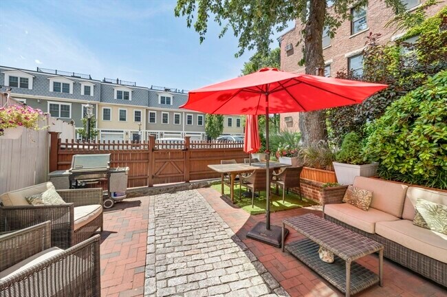 Building Photo - 45 Rutherford Ave