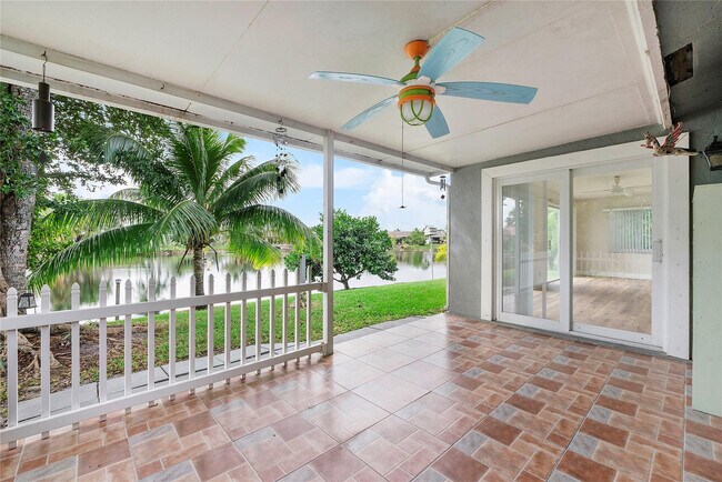 Building Photo - 10120 NW 71st St