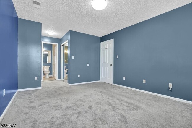 Building Photo - 94 13th Ave