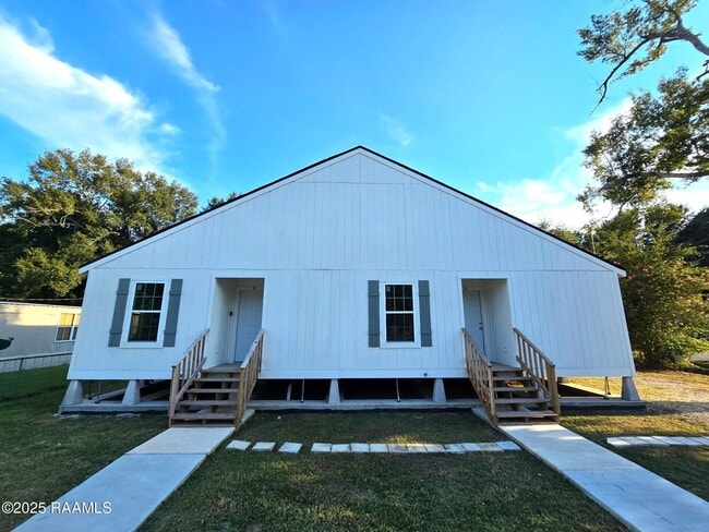 Primary Photo - 210 D St