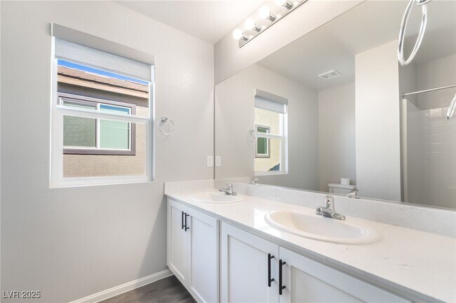 Building Photo - 8923 W Pebble Rd