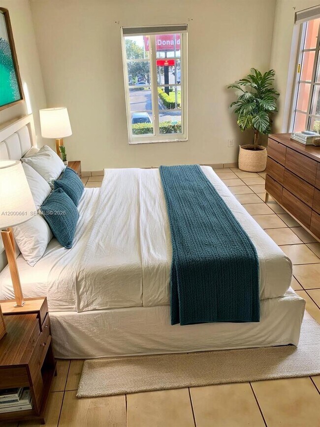 Building Photo - 7345 W 4th Ave