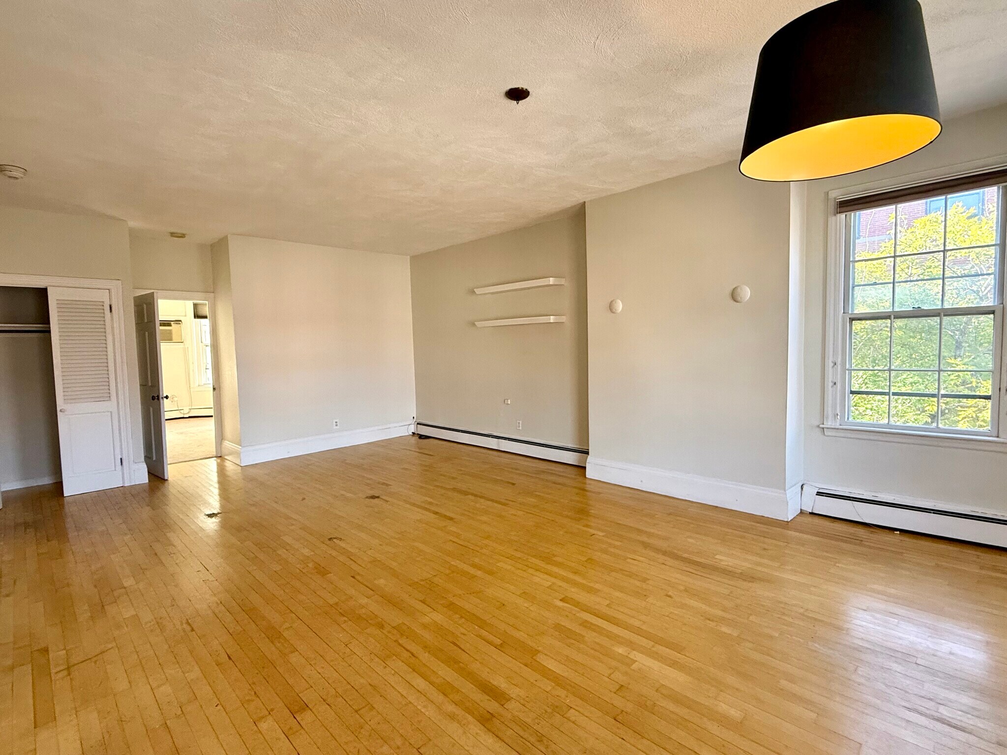 Building Photo - 550 Tremont St