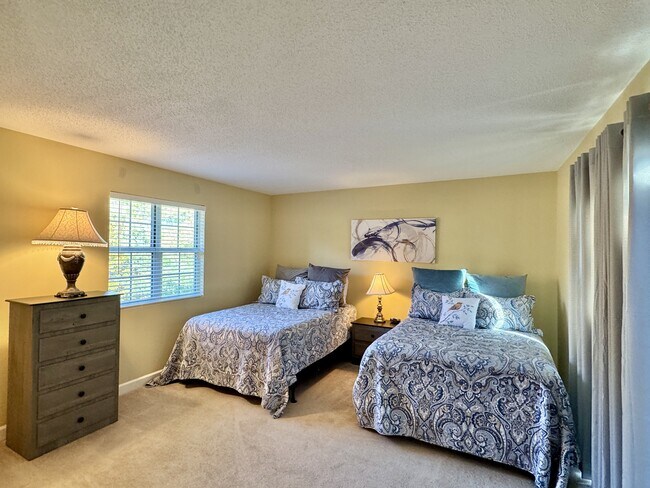 Building Photo - 308 Chota View Pl