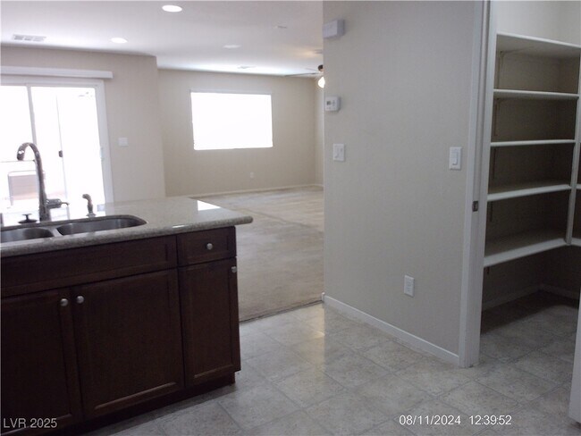Building Photo - 8643 Rowland Bluff Ave