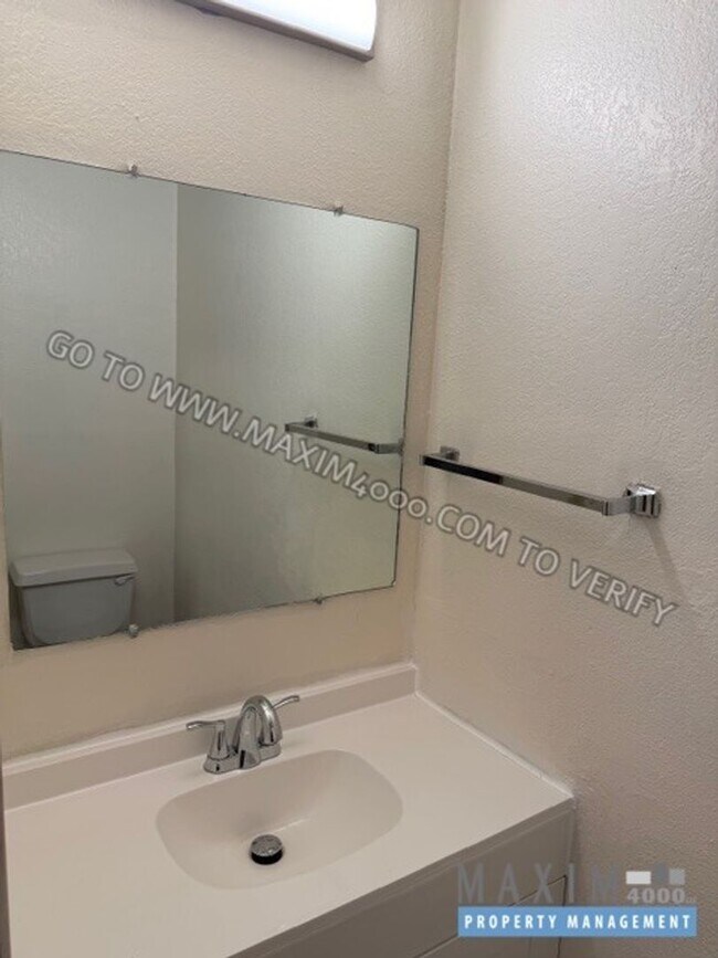 Building Photo - 2150 College Pl