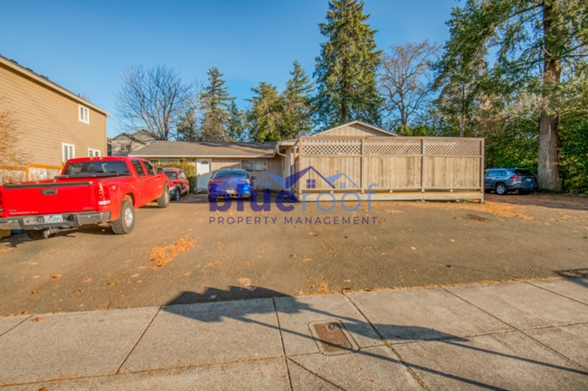 Building Photo - 14904 SE Arista Dr