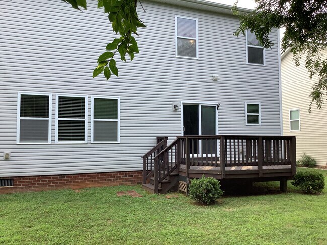 Building Photo - 136 Morning Dew Ln