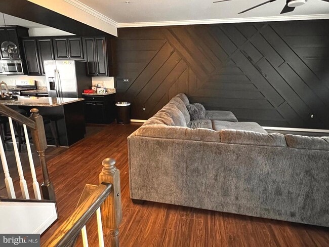 Building Photo - 154 Sachem St