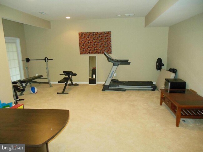 Building Photo - 25838 Norrington Square