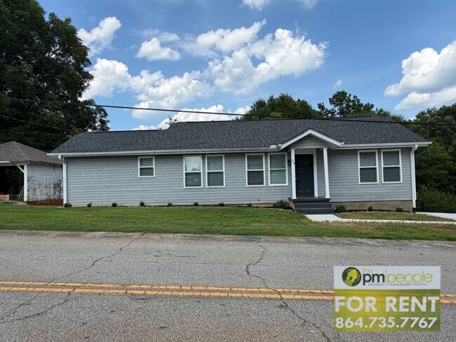Building Photo - 209 Bivens St