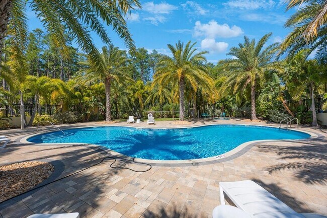 Building Photo - 789 Grand Cypress Ln