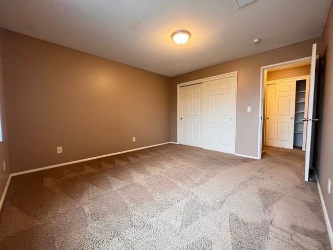 Building Photo - 7110 Van Dorn St