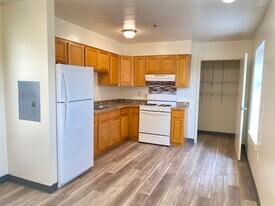 Building Photo - 4046 Ogden St