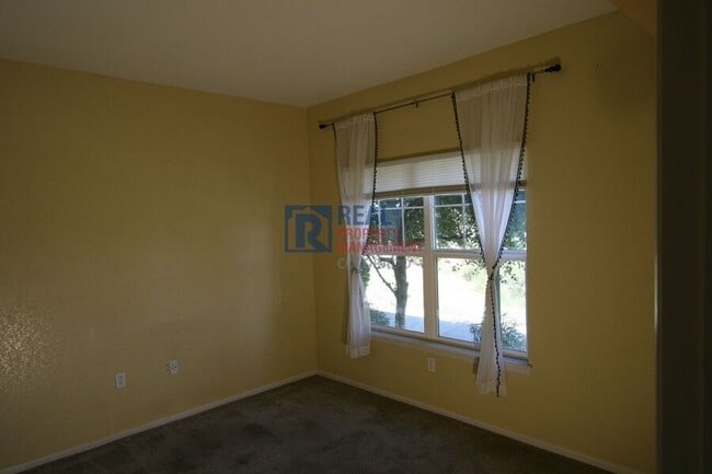 Building Photo - 4385 S Balsam St