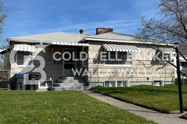 Primary Photo - 1533 Melrose St
