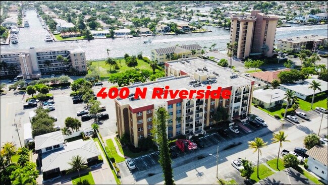 Building Photo - 400 N Riverside Dr