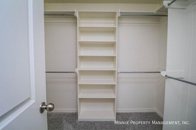 Building Photo - 2525 137th St