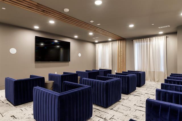 Building Photo - 2400 Ace Ln