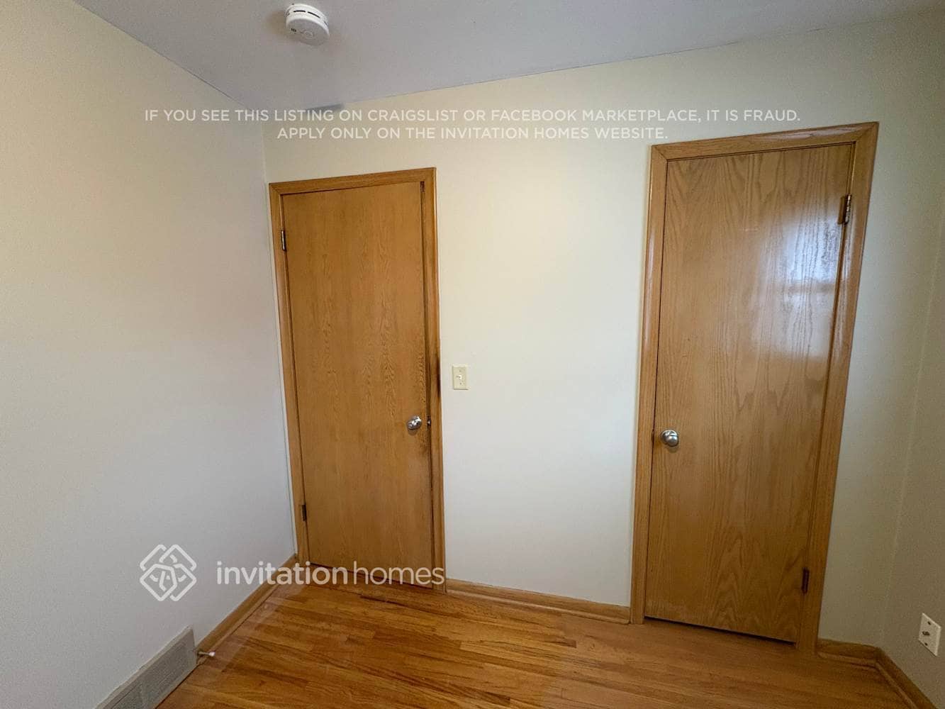 Building Photo - 4240 6th St NE