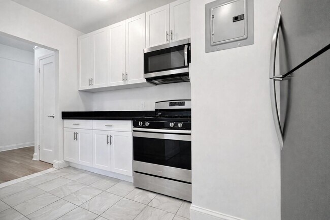 Floorplan - 121 Bennett Avenue