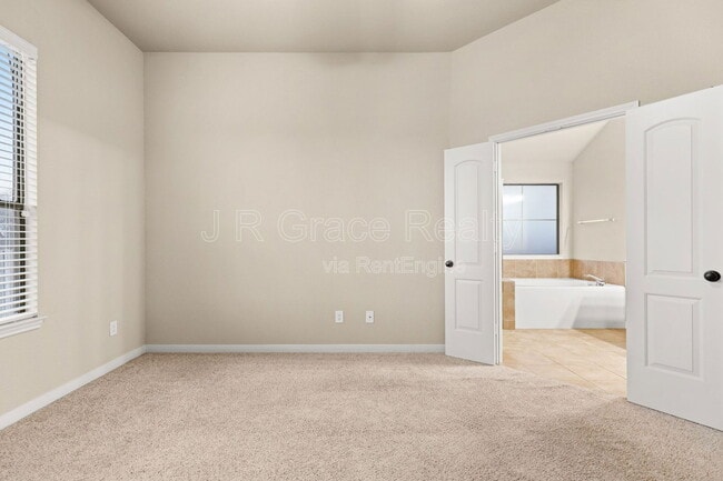 Building Photo - 10512 Condor Loop