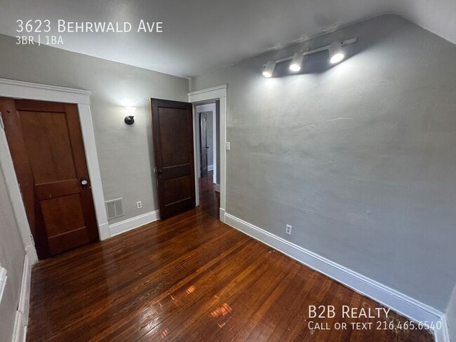 Building Photo - 3623 Behrwald Ave